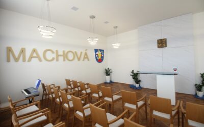 Obec Machová